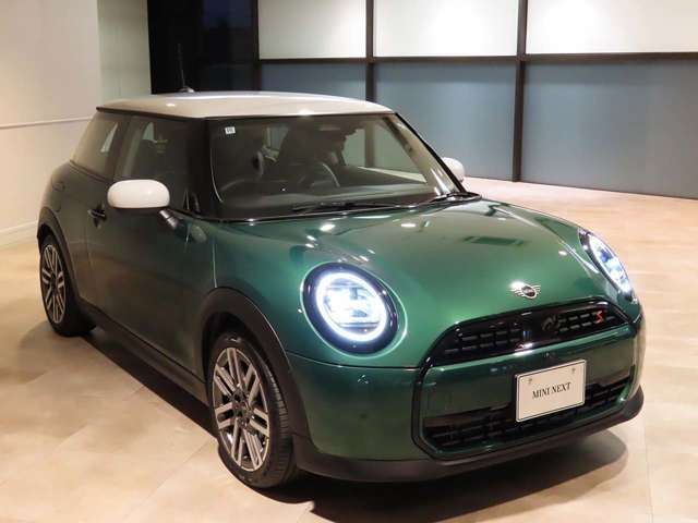 MINIオーナーのために設計されたオリジナルのMINI自動車保険がございます。車のことは全ておまかせください。