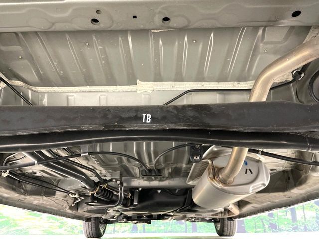 下回りがきれいなうちに、防錆加工の施工がオススメ。降雪地域はもちろん、沿岸部にお住いの方や、趣味でマリン・ウィンタースポーツをされる方にご好評いただいております。