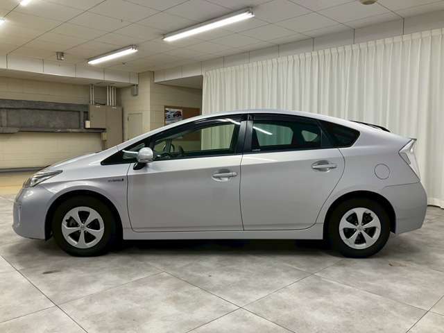 琉球三菱は品質第一です。全車、修復暦無し実走行の良質車を展示してます。お客様には弊社が自信を持って販売出来るおクルマをを提供してます。【無料通話0078-6003-346608】