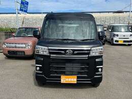 在庫数は約800台！！ 年間販売台数は約4000台！！ 大量販売・大量仕入で1台あたりのコストを削減しています！！