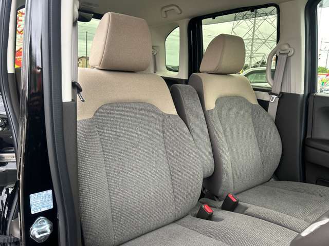 シートも大きな汚れやダメージはございません。納車前に改めてクリーニングも可能となっております。