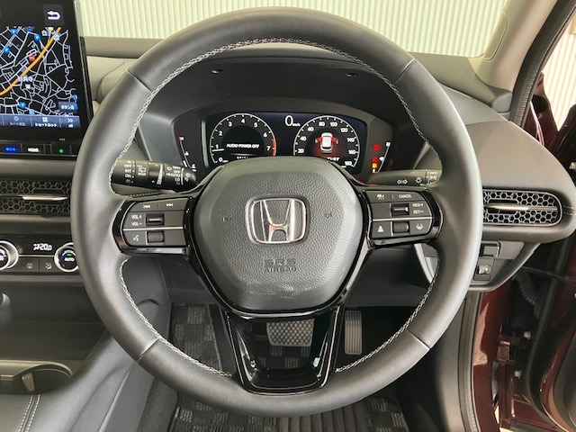 【Honda SENSING】衝突被害軽減ブレーキ〈CMBS〉、ACC〈アダプティブ・クルーズ・コントロール〉、LKAS〈車線維持支援システム〉、誤発進抑制機能、等で安全運転のサポートをします！