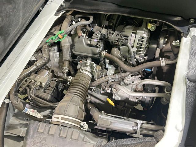 親切・丁寧な専門メカニックスタッフが応対！・車検・点検整備・事故等の修理などアフターサービスも安心。お車のカスタマイズもネクステージのサービススタッフまでご相談ください！
