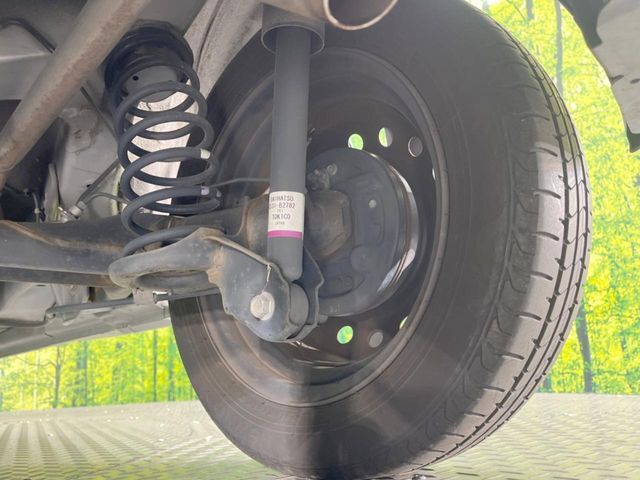 親切・丁寧な専門メカニックスタッフが応対！・車検・点検整備・事故等の修理などアフターサービスも安心。お車のカスタマイズもネクステージのサービススタッフまでご相談ください！