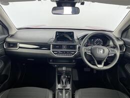 【インパネ全体】全方位で視界が広く、高い目線で運転もしやすいです！