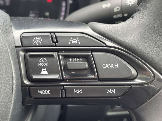 【運転席操作部】快適なドライブを楽しむための機能が装備されています！運転席から触れるので、使いやすいです！除菌プランいれていただくと、さらに清潔で安心していただけます！
