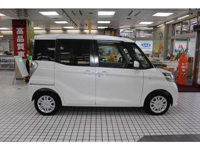 カーセンサー認定中古車が勢揃い！軽自動車から、コンパクト、ミニバン、SUVをはじめ、1つの展示場で様々なお車をご覧いただけます。