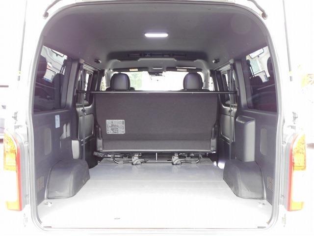 11インチフルセグナビ・全周囲カメラ・BTオーディオ・両側自動ドア・LEDライト・フォグLED/デジタルミラー・モデリスタエアロ・16AW・トヨタセーフティセンス・ETC・ハーフレザーシート