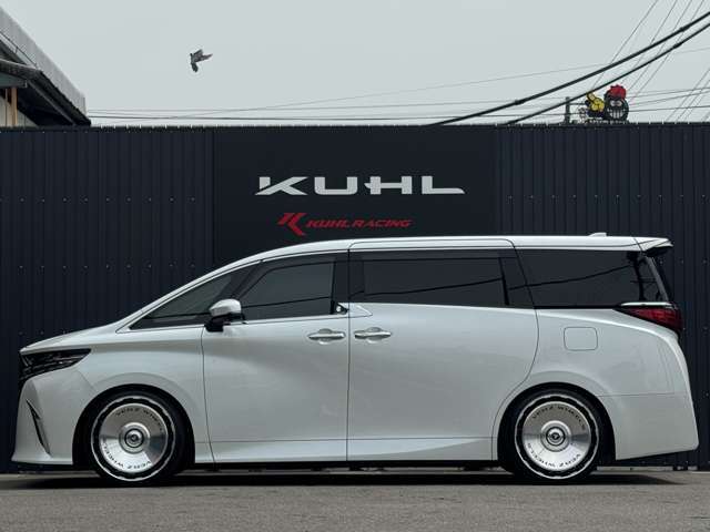 全国各地へのご納車も承りまっております。弊社HPスタッフブログコーナーにて、旬な情報、納車風景の様子等がございます。是非お車選びの参考にご覧ください。