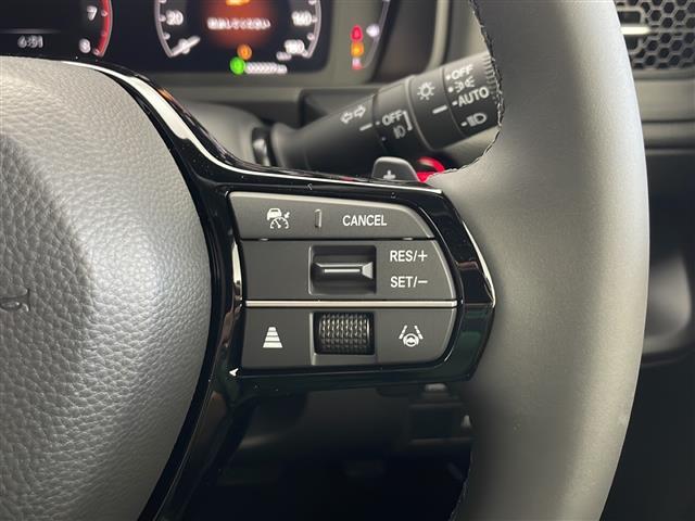 【運転席操作部】快適なドライブを楽しむための機能が装備されています！運転席から触れるので、使いやすいです！除菌プランいれていただくと、さらに清潔で安心していただけます！