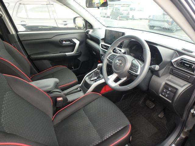 フロントガラスも大きくて運転がしやすいです！