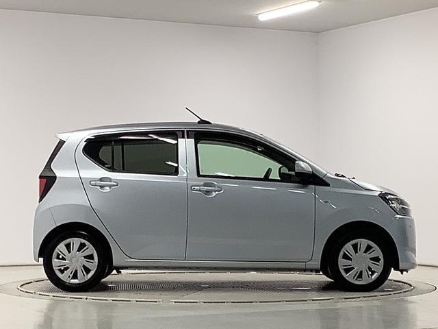 【キレイなおクルマがお待ちしております】兵庫ダイハツでは店舗入庫前に当社再生工場にてクリーニング！店舗でも定期的に洗車♪品質には自信があります！お気軽にご来店下さい。