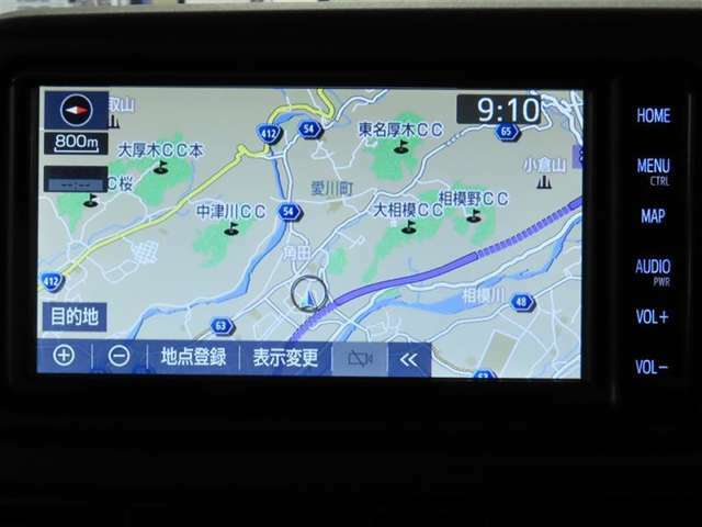 トヨタ純正ナビ装備！地図描写は文字も道もクリアで見やすく、滑らかに表示します。これさえあればもう道に迷わないですみますね♪フルセグで地上波デジタル放送TVもバッチリ綺麗に見れちゃいます♪