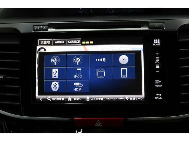 ホンダインターナビの純正HDDナビで、フルセグTV・Bluetooth・HDMI・USB・CD/DVDなど多くのソースが揃っております！