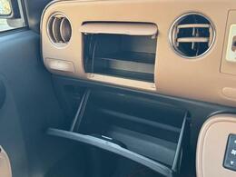 安心の全車保証付き！（※部分保証、国産車は納車後3ヶ月、輸入車は納車後1ヶ月の保証期間となります）。その他長期保証(有償)もご用意しております！※長期保証を付帯できる車両には条件がございます。