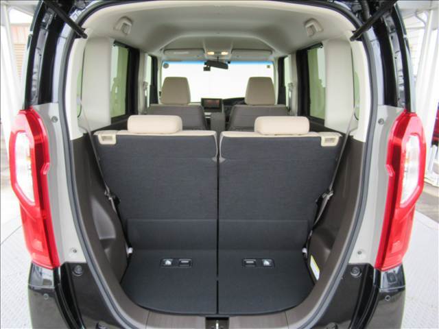 幅広いスペースを確保！倒してご利用いただければレジャー使いでも、普段の買い物でも多くのものを積み込めます。