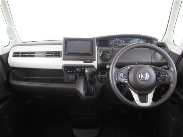 カードックアイの在庫を見ていただきありがとうございます。総在庫300台以上　届出済未使用車専門店でございます。ぜひ一度　0120-510-913　までお問い合わせください。