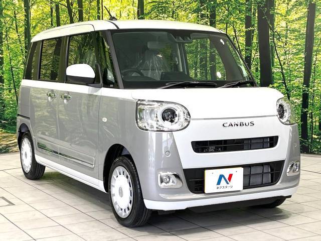 大好評のボディコーティング「弾スプラッシュコート」もご納車までに施工可能。通常のガラスコートと異なる、耐久年数6年の無機質ガラスコーティングが、ボディをキレイな状態に保ってくれます。