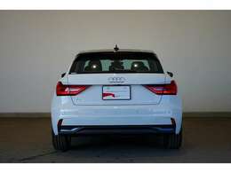 Audi A1 Sportback 25 TFSI advanced/LEDヘッドライト/アルミホイール 10スポークタービンスタイル 6.5J×16