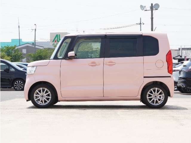◆法定整備実施◆Honda認定中古車の整備基準にもとづく整備を実施いたします。法定点検の整備に加え、Honda独自のプラスアルファー点検整備を実施。基準を満たしていない消耗部品を交換いたします。