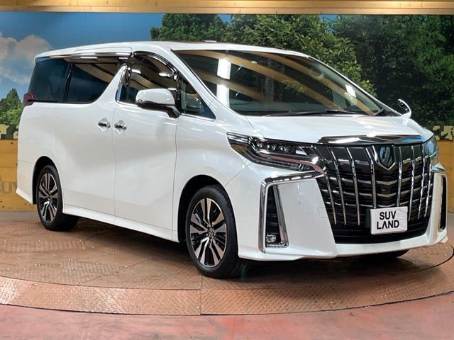 大好評のボディコーティング「弾スプラッシュコート」もご納車までに施工可能。通常のガラスコートと異なる、耐久年数6年の無機質ガラスコーティングが、ボディをキレイな状態に保ってくれます。