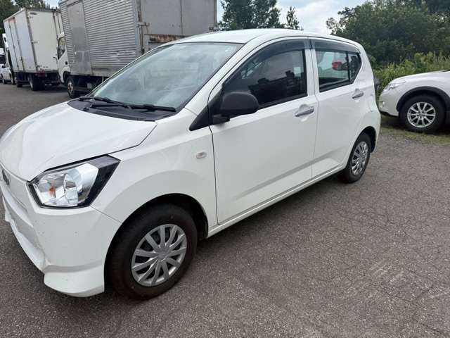 ☆展示台数100台以上♪毎週30台以上の新鮮な中古車が入庫します☆