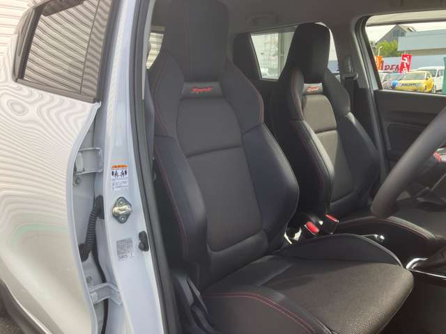 この度は当店のお車をご覧になっていただき、誠にありがとうございます。ぜひじっくりとご検討下さい。気軽にお問合せ・お見積りお待ちしております。