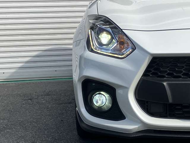 この度は当店のお車をご覧になっていただき、誠にありがとうございます。ぜひじっくりとご検討下さい。気軽にお問合せ・お見積りお待ちしております。