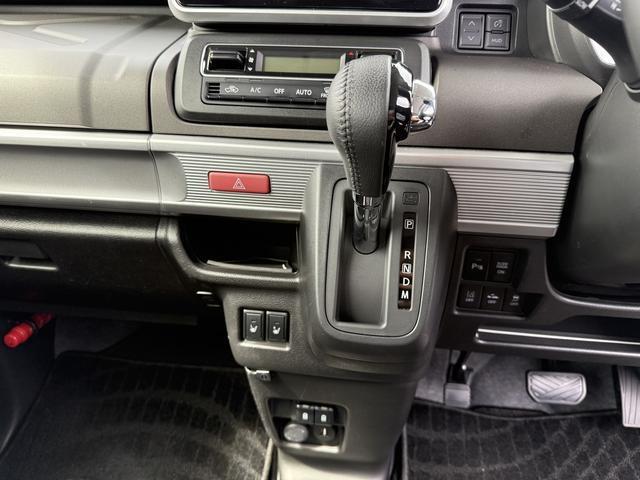 無断変速オートマ（CVT）は滑らかな変速で燃費も良いですよ！