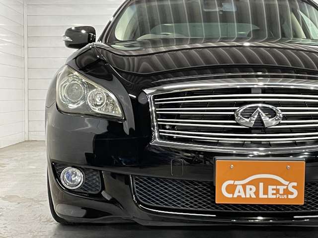 当店自慢のルームクリーニング！外せる物は全て外してクリーニングを行います！だからどの車もとっても綺麗です！お問い合わせはTEL047-486-8833までお気軽にどうぞ！