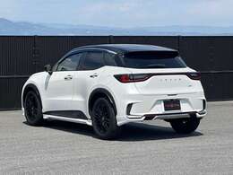 ☆走行7000km☆車検令和9年6月☆ボディカラー：ソニッククォーツ＆ブラック☆安心ディーラー保証☆OP寒冷地仕様☆オプション装備多数☆