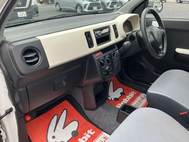 お客様のお車の購入、お乗り換えのお手伝いをさせてください。お客様に合ったカーライフのご提案に自信があります。