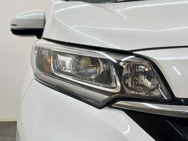 LEDヘッドライト☆気になる中古車が見つかったら、まずお電話でお問合せください！