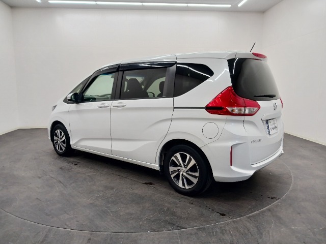 当店の販売車両は自社での下取り車とデモカー（社用車）から構成され、安心してご購入いただけます☆