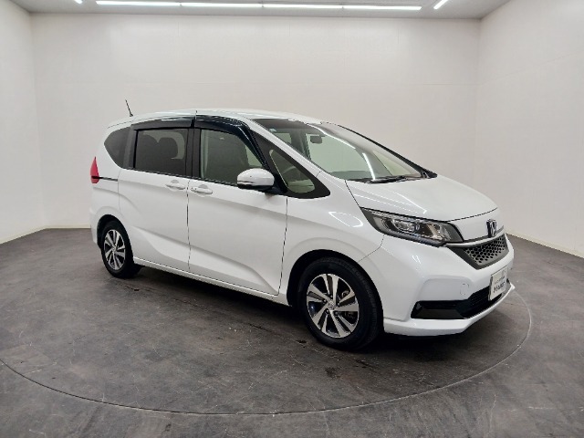 車両本体価格以外に必要な諸費用を含めたお支払総額で検討して下さい！購入金額＝総額を表示しています☆