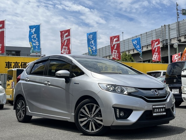 【保証】1ヶ月または1千Kmエンジン、ブレーキ、動力伝達装置など、車の主要構成部品はもちろん、キーレスエントリーなどの電装関係の部品も保証させていただきます但し限度額は15万円を限度とさせていただきます