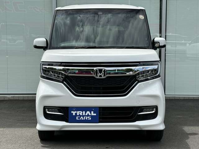 トライアルカーズ飯塚店の車両をご覧いただき、誠にありがとうございます！福岡県飯塚市柏の森7-1　TEL:0948-96-8951までお問い合わせください♪
