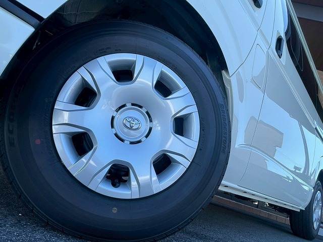 アルミホイールのカスタマイズ可能ですので詳しく店頭スタッフまでお問い合わせ下さい！！