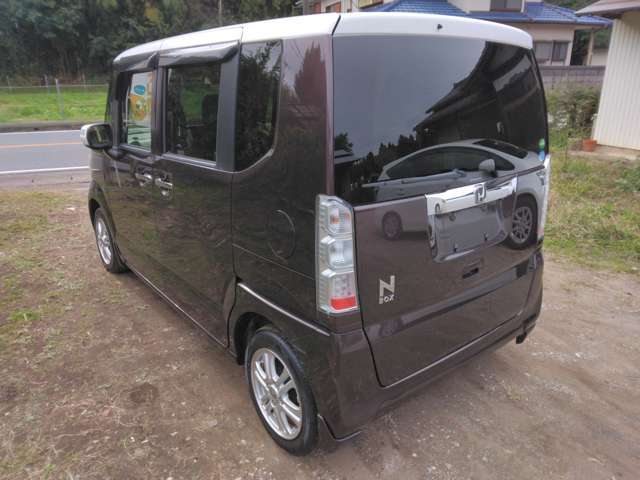 希望数字ナンバーは別途6,000円。図柄希望ナンバーは別途12,000を頂いております。