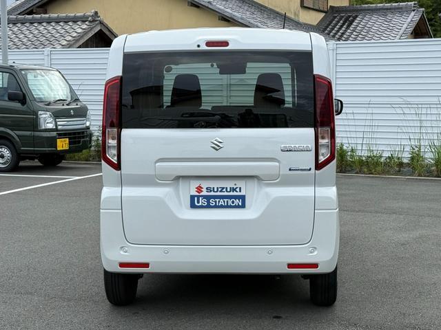 当店特選車！！HYBRIDで燃費も向上、スズキ純正メモリーナビゲーションついています。