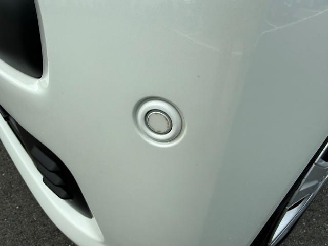 センサー部に物が近づくと警告音が鳴ります。