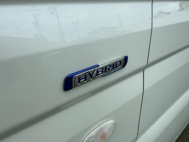 スペーシアのロゴも魅力的です。