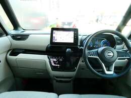 広々とした見晴らし角度を確保☆信号や標識の視認性が向上し、安全運転に貢献☆
