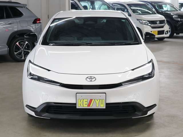 自社陸運局指定工場完備！国家資格車検検査員資格を持った整備士による整備。走行に関係のない所も不具合箇所があれば修理してお渡しいたします。