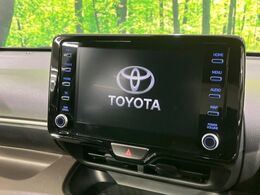 【8インチ　ディスプレイオーディオ】大画面のディスプレイはAppleCarPlayやAndroidAutoが利用可能。大きな画面でスマホナビアプリ等が利用いただけます♪