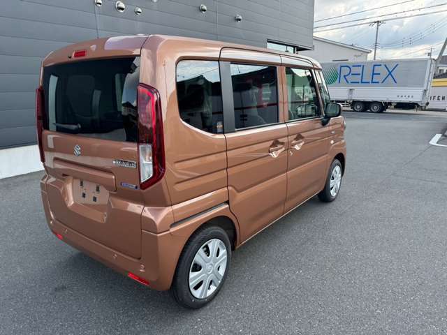 軽自動車、登録済み未使用車から輸入車までお車の事は当社にお任せ下さい。各種、診断器も完備していますので万が一の時も迅速に対応致します。