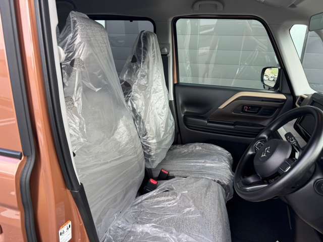 大型屋根つき展示場完備！お車のご用命は株式会社TMオートサービスまで。静岡県富士市松本301-1TEL0545-64-9555
