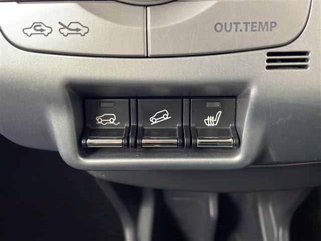 【運転席操作部】快適なドライブを楽しむための機能が装備されています！運転席から触れるので、使いやすいです！除菌プランいれていただくと、さらに清潔で安心していただけます！