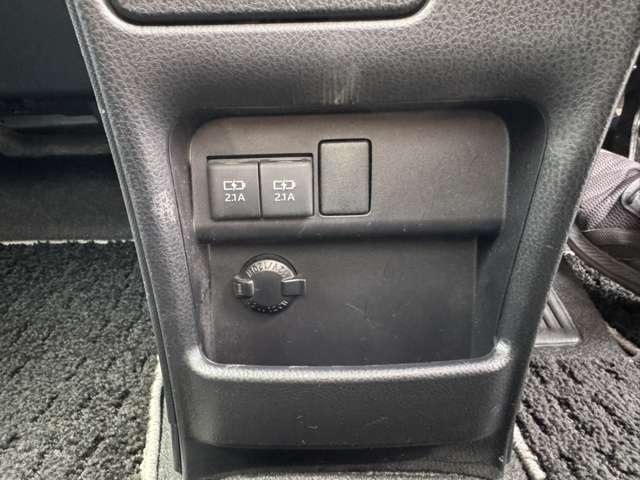 フロントガラスも大きくて運転がしやすいです！