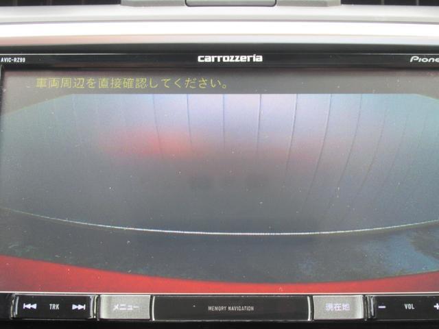カロッツエリア製バックカメラを装備！こちらのお車のように大きい車には本当に助かる装備です！(社外品につき保証対象外)